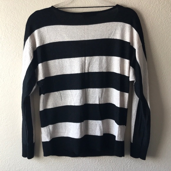 Top - Picture 2 of 7